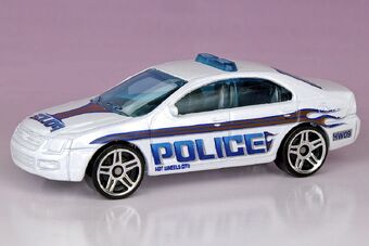 hot wheels ford fusion police car