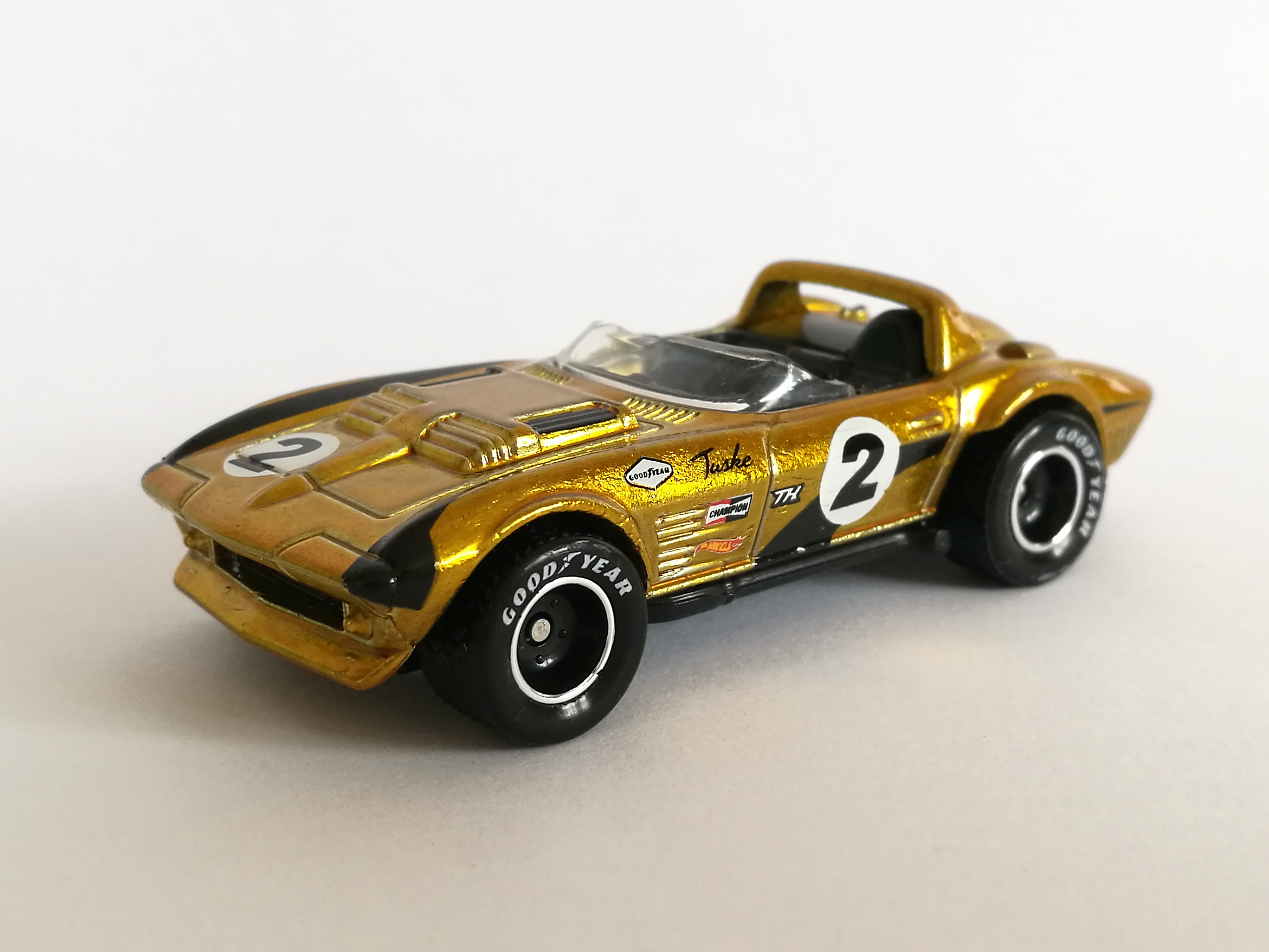 hot wheels corvette roadster