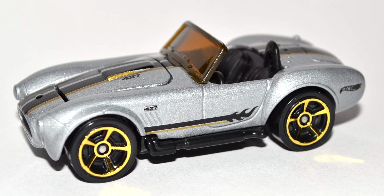 Hw 107. Shelby Cobra 427 hot Wheels. Машинка хот Вилс Shelby Cobra 427 s/c. Hot Wheels Shelby Cobra 1982. Шелби Кобра hot Wheels.