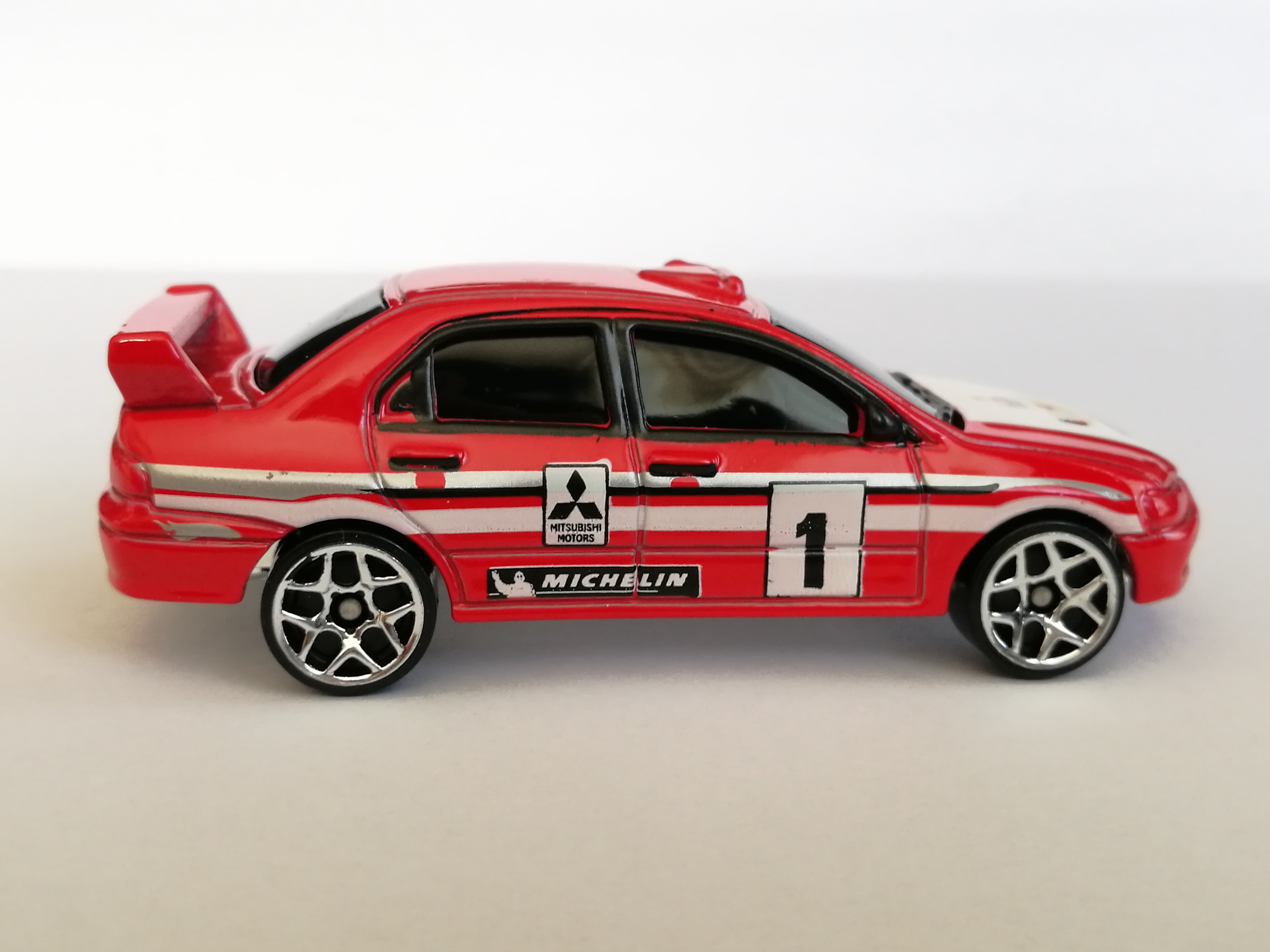 hot wheels mitsubishi lancer evolution vii