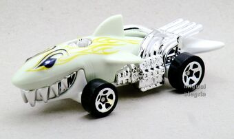 hot wheels sharkruiser 1986