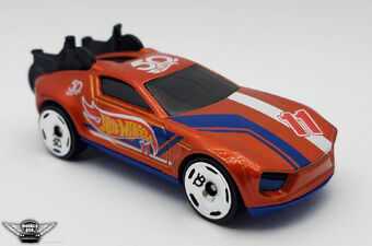 hot wheels rise n climb orange