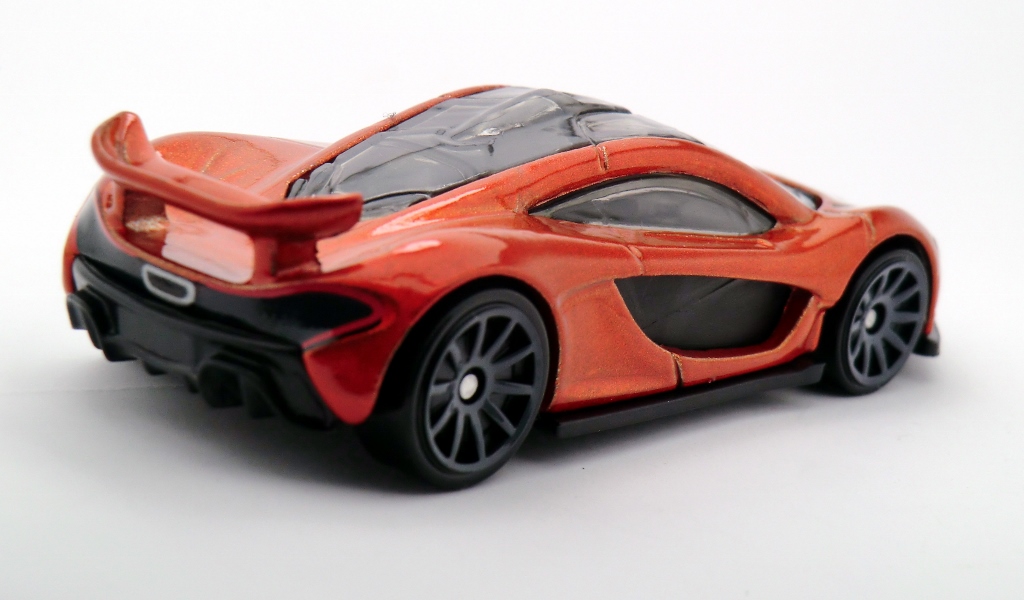 mclaren p1 hot wheels green