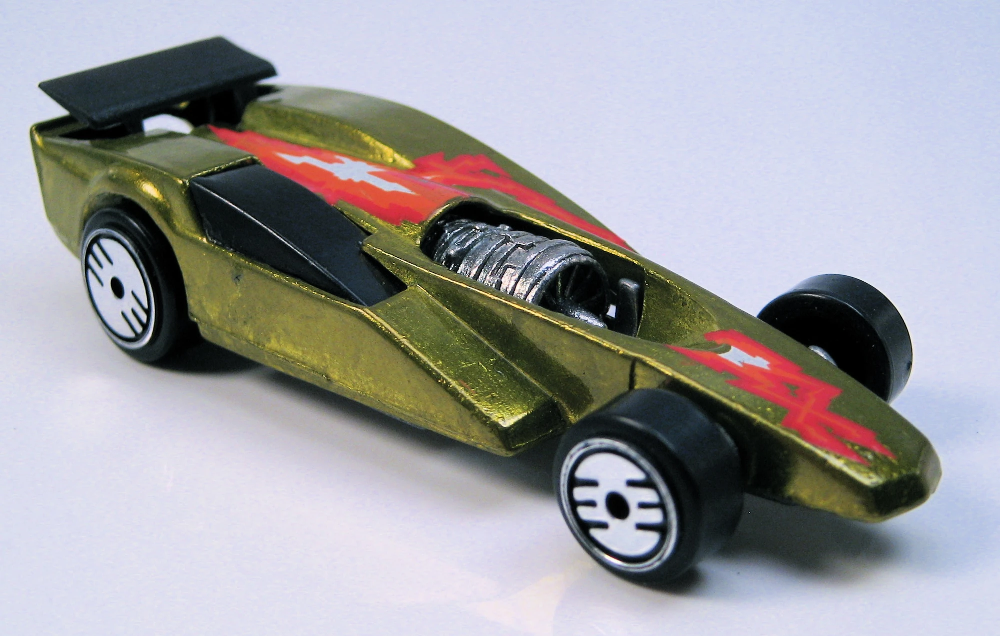 Image Jet Sweep X5 yellow met UH MAL base.JPG Hot Wheels Wiki FANDOM powered by Wikia