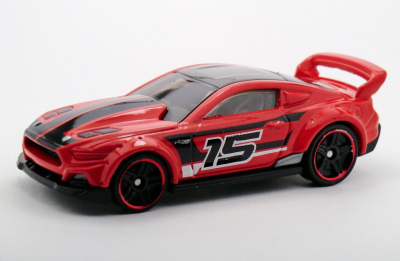 hot wheels custom 15 ford mustang