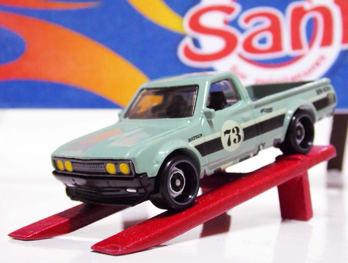 hot wheels datsun 620 green