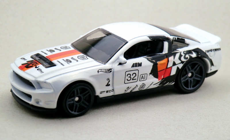 ford shelby gt500 hot wheels