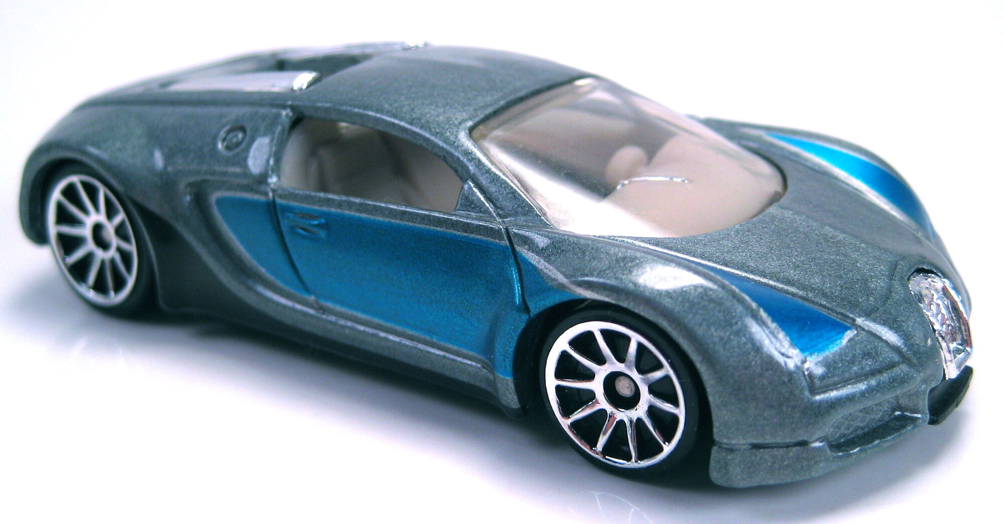 Image - Bugatti Veyron grey blue 10sp wheels 2006.JPG | Hot Wheels Wiki