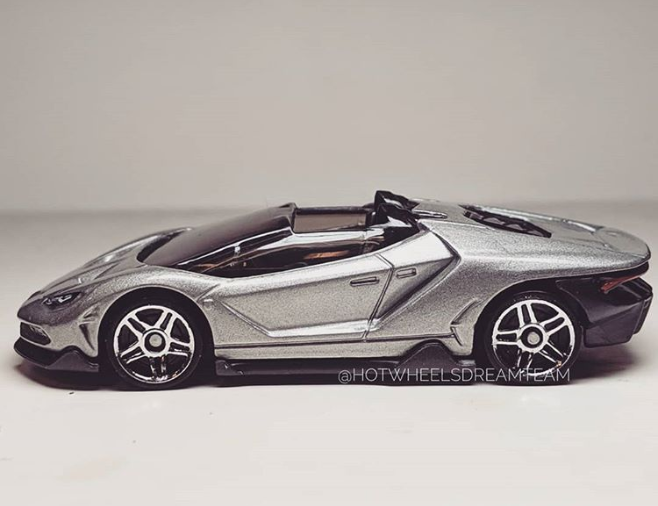 16 Lamborghini Centenario Roadster Hot Wheels Wiki Fandom