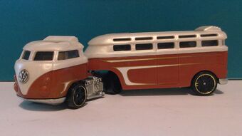 hot wheels track stars custom volkswagen hauler