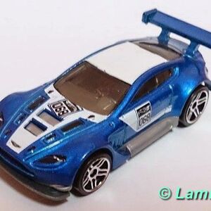 hot wheels aston martin vantage gt3