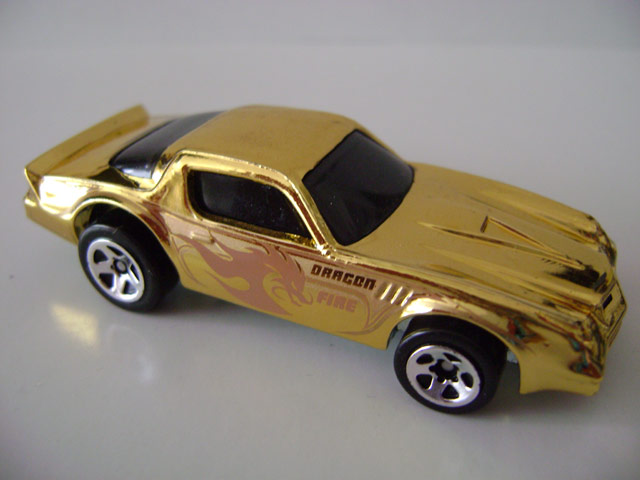 hot wheels gold camaro