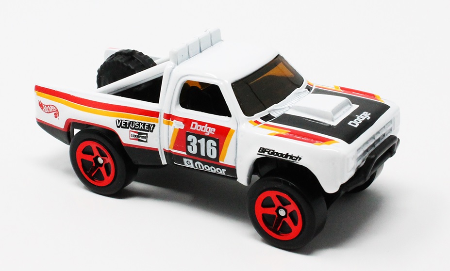 hot wheels dodge d100