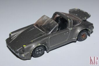 hot wheels porsche 911 targa