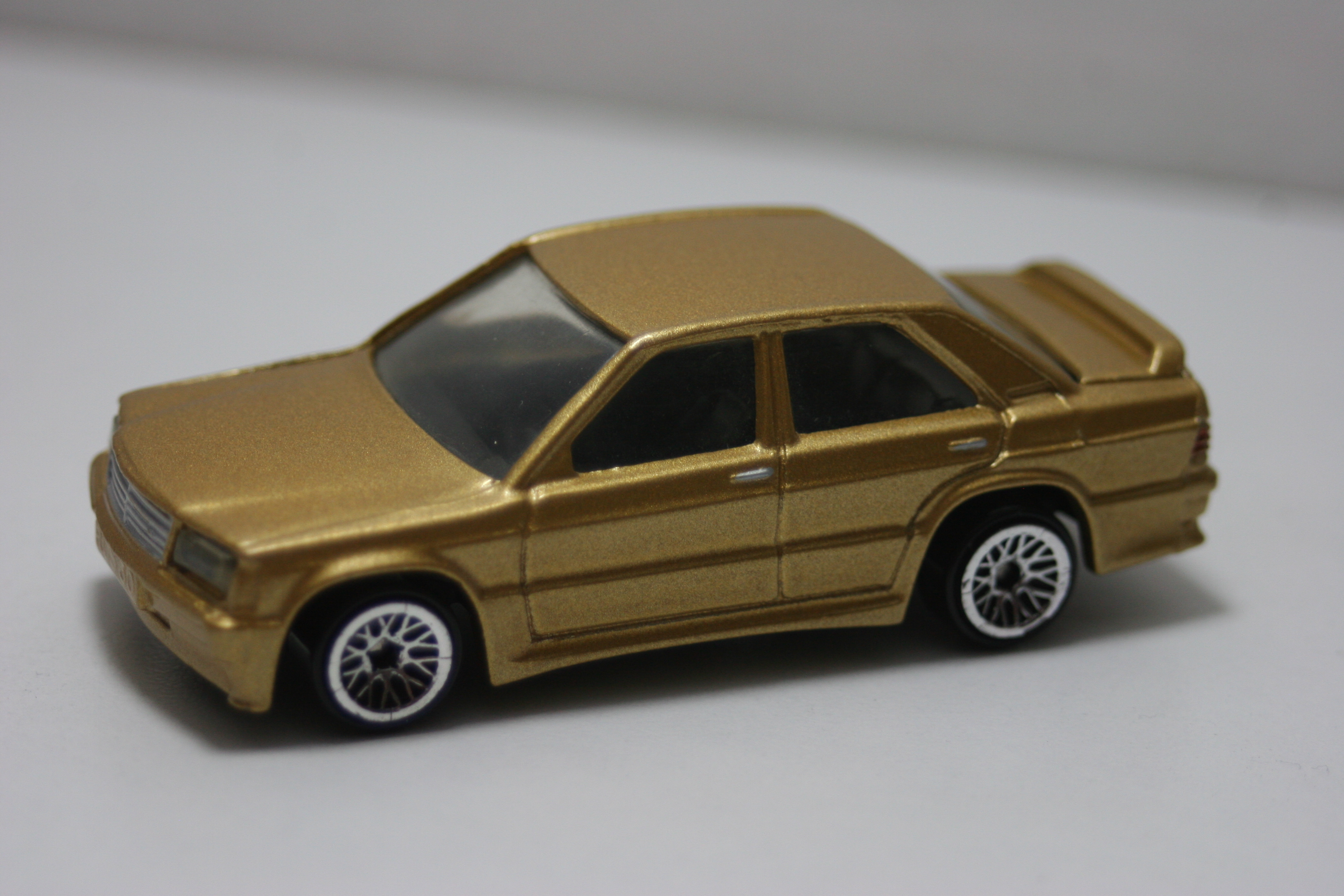 hot wheels mercedes 2.6