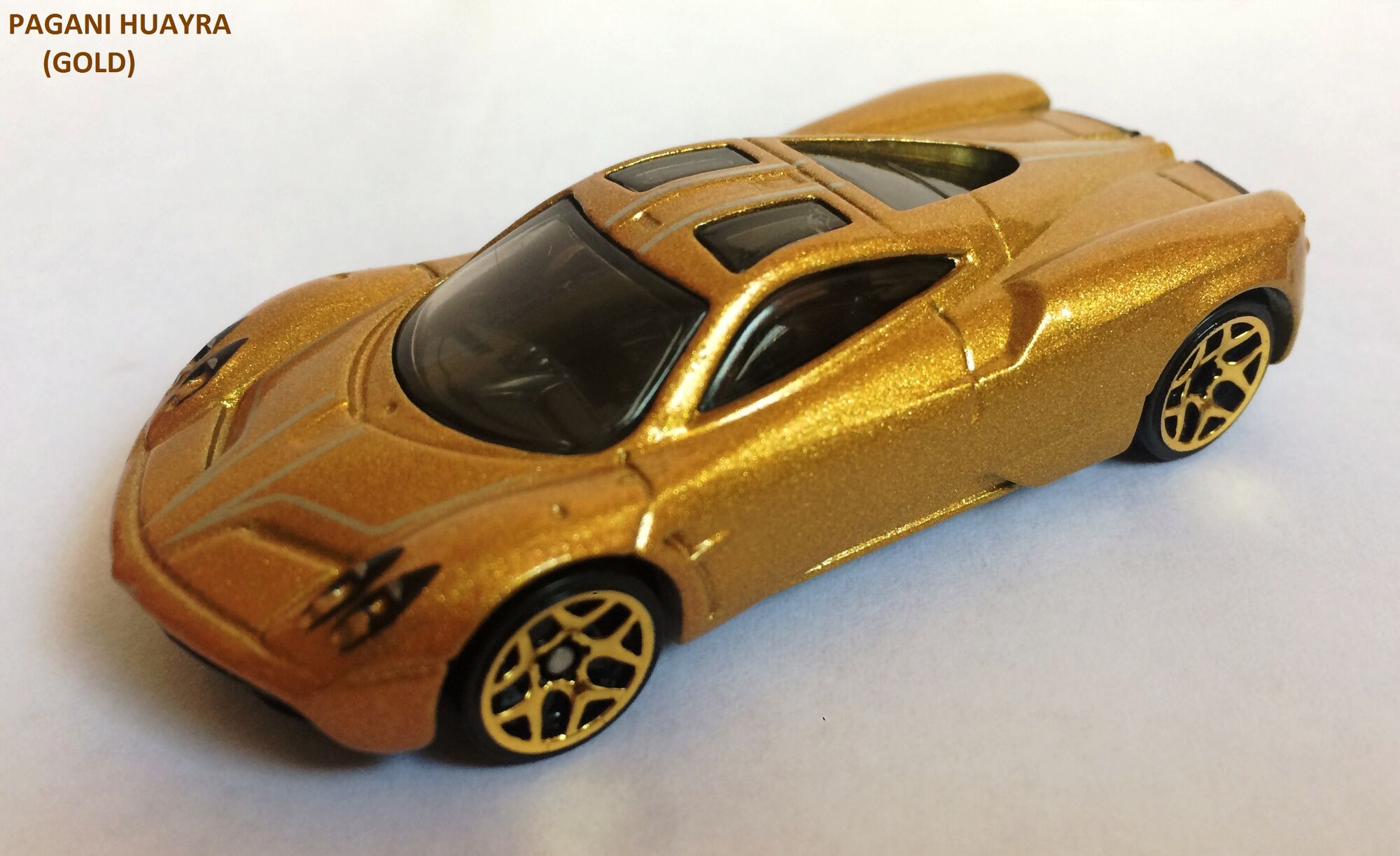 Pagani huayra hot wheels