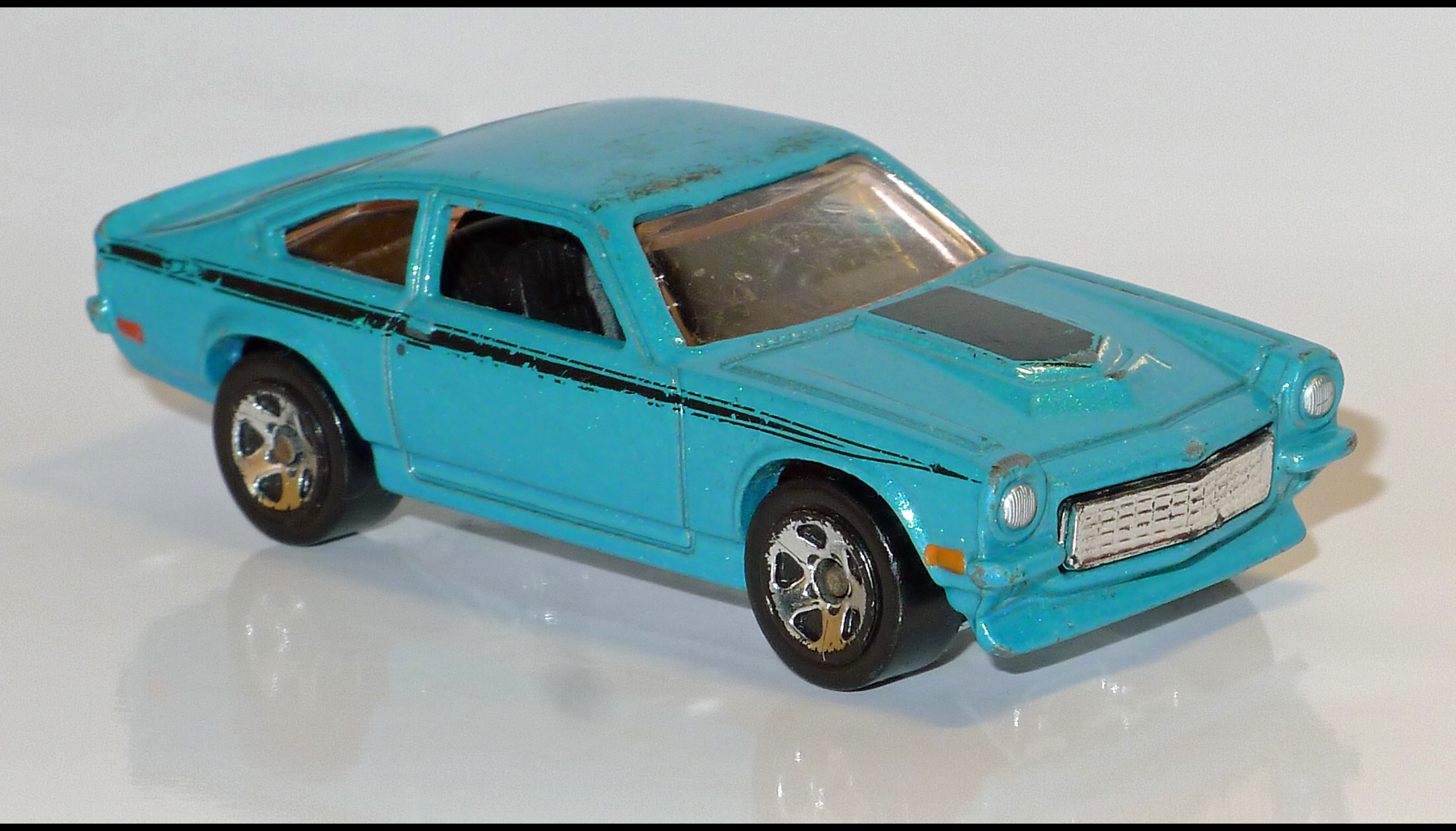 hot wheels custom v8 vega