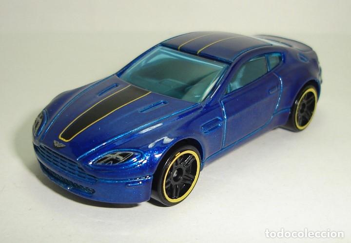 hot wheels aston martin v8 vantage