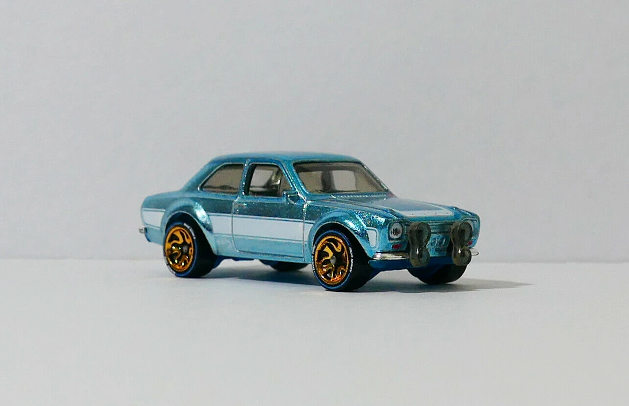hot wheels ford escort id