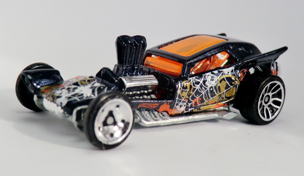 hot wheels fangula