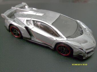 hot wheels lamborghini veneno green