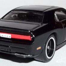 08 dodge challenger srt8 hot wheels
