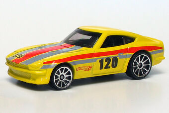 hot wheels 240z