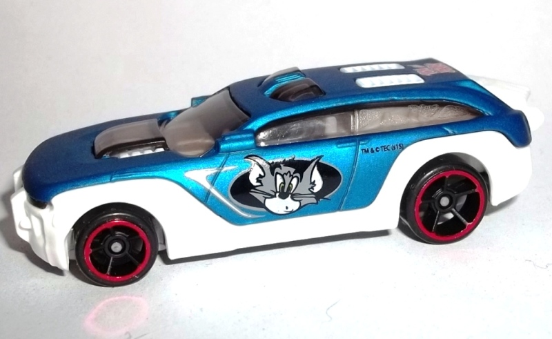 hw pursuit hot wheels