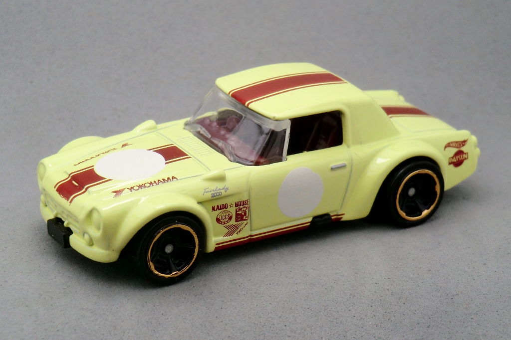 fairlady 2000 hot wheels