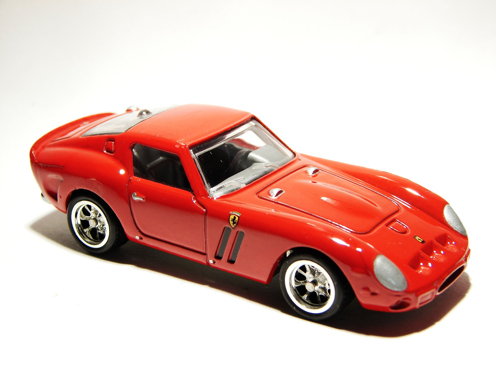 ホットウィール フェラーリ 250 GTO - ミニカー