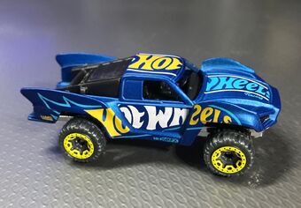 hot wheels trophy truck