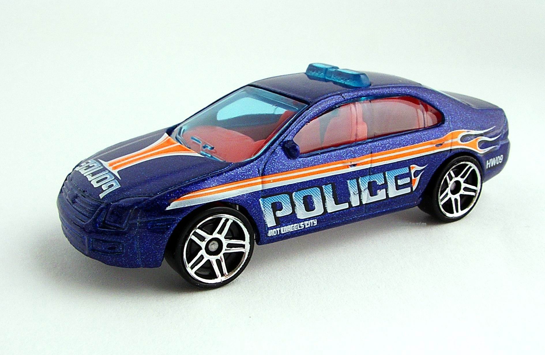 hot wheels ford fusion police car