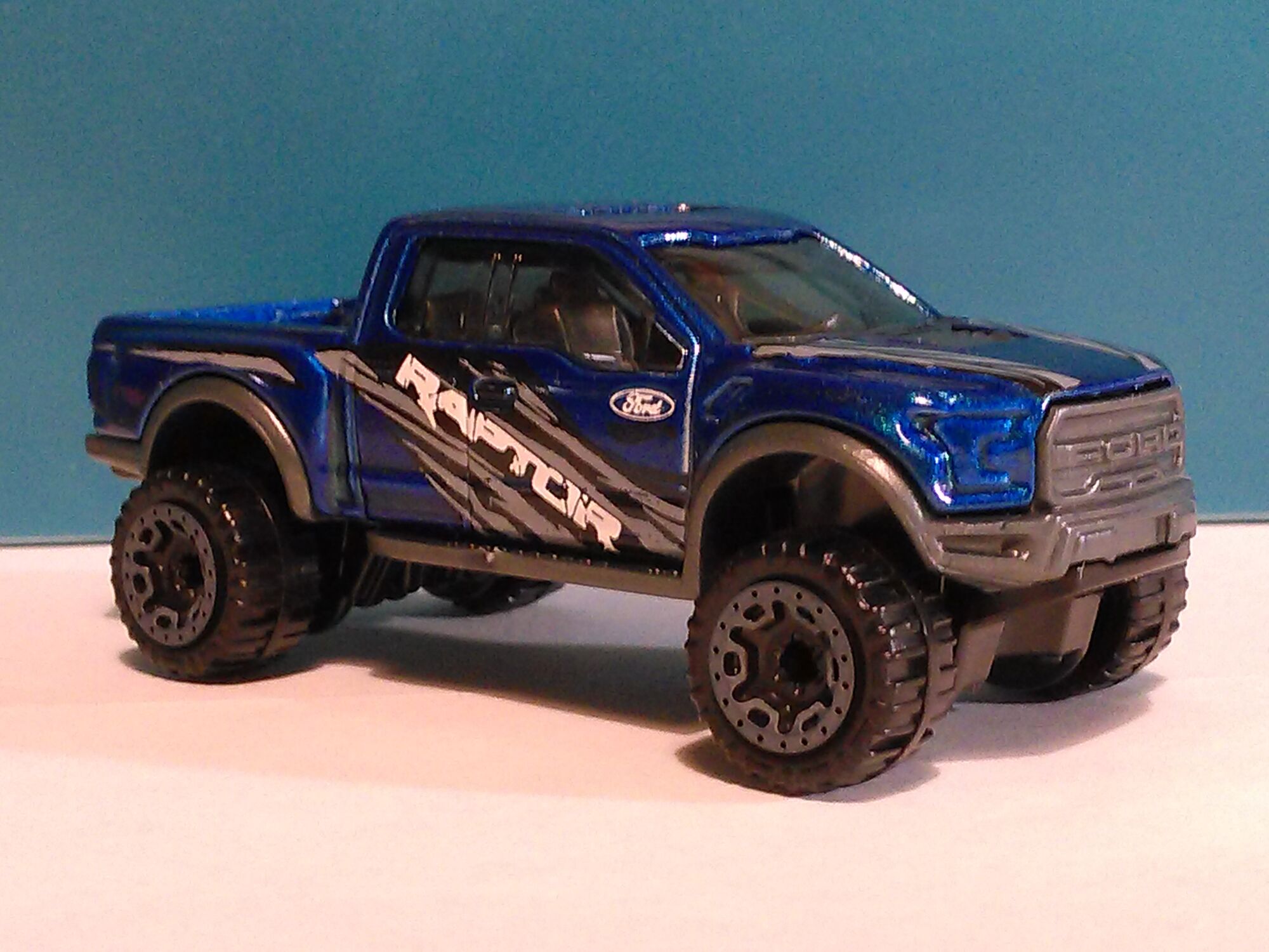 Hot wheels ford raptor