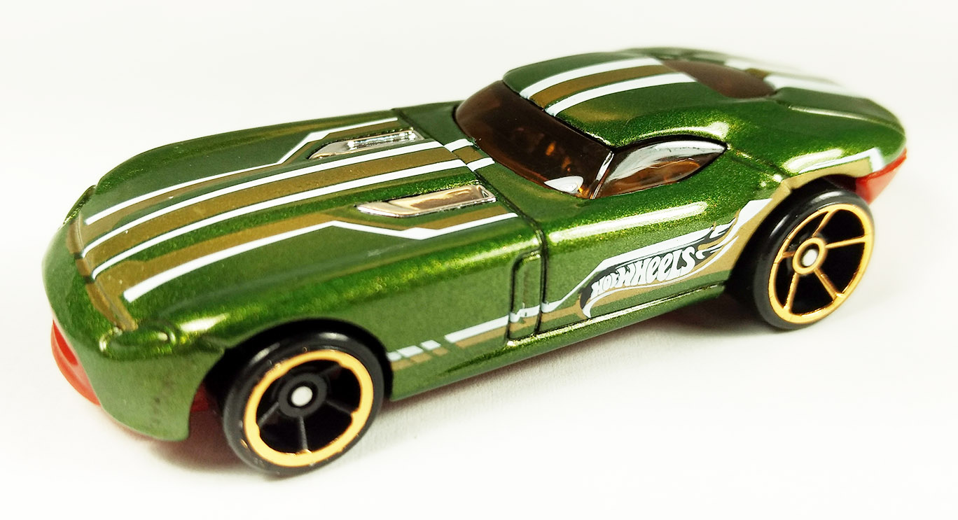 fast felion hot wheels 2015