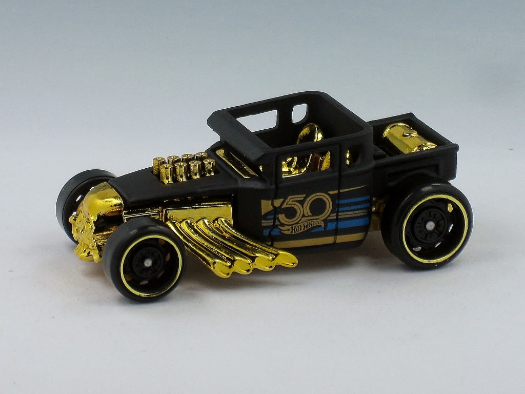 hot wheels 50th gold