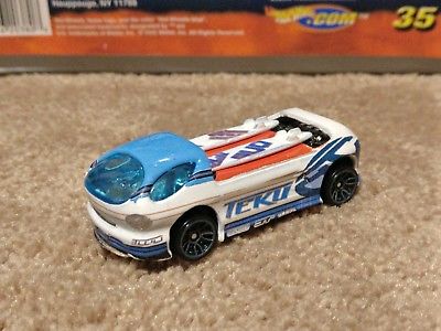 hot wheels acceleracers deora 2