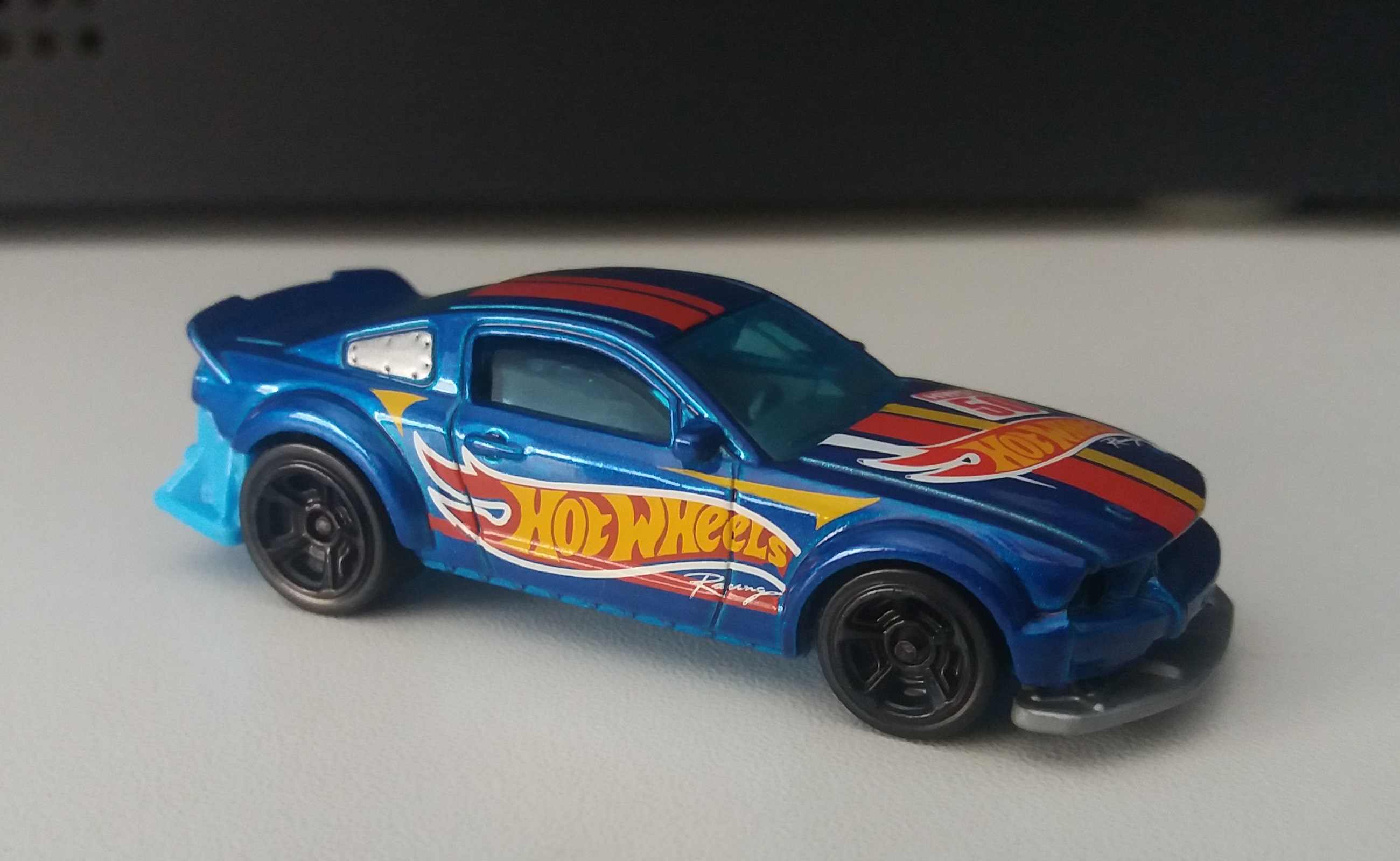 HOT WHEELS 2017 HW RACE TEAM SIDE RIPPER #3//5
