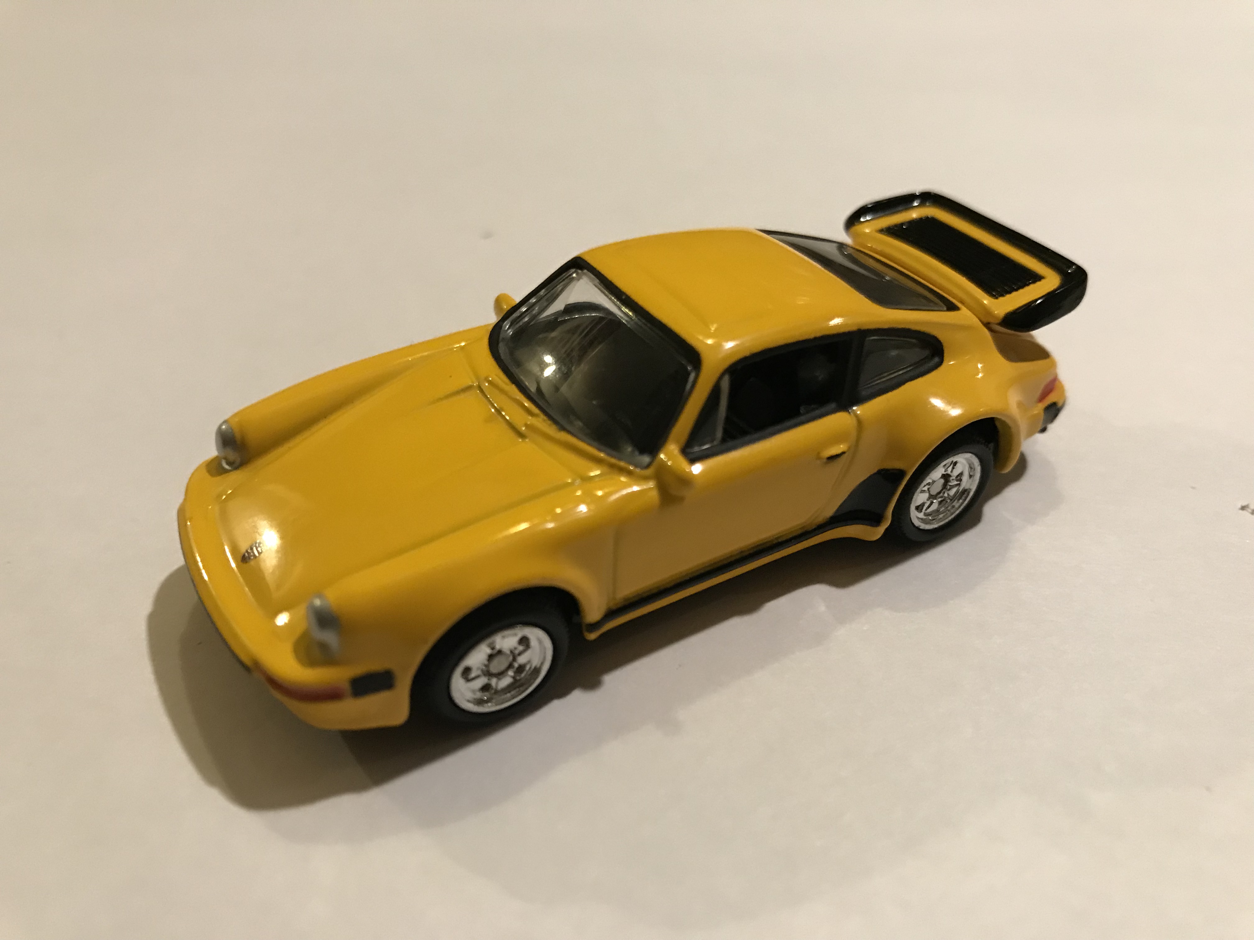 hot wheels porsche 930 turbo