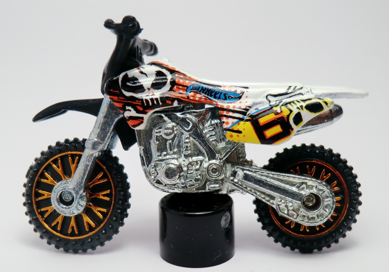 hot wheels motocross bikes