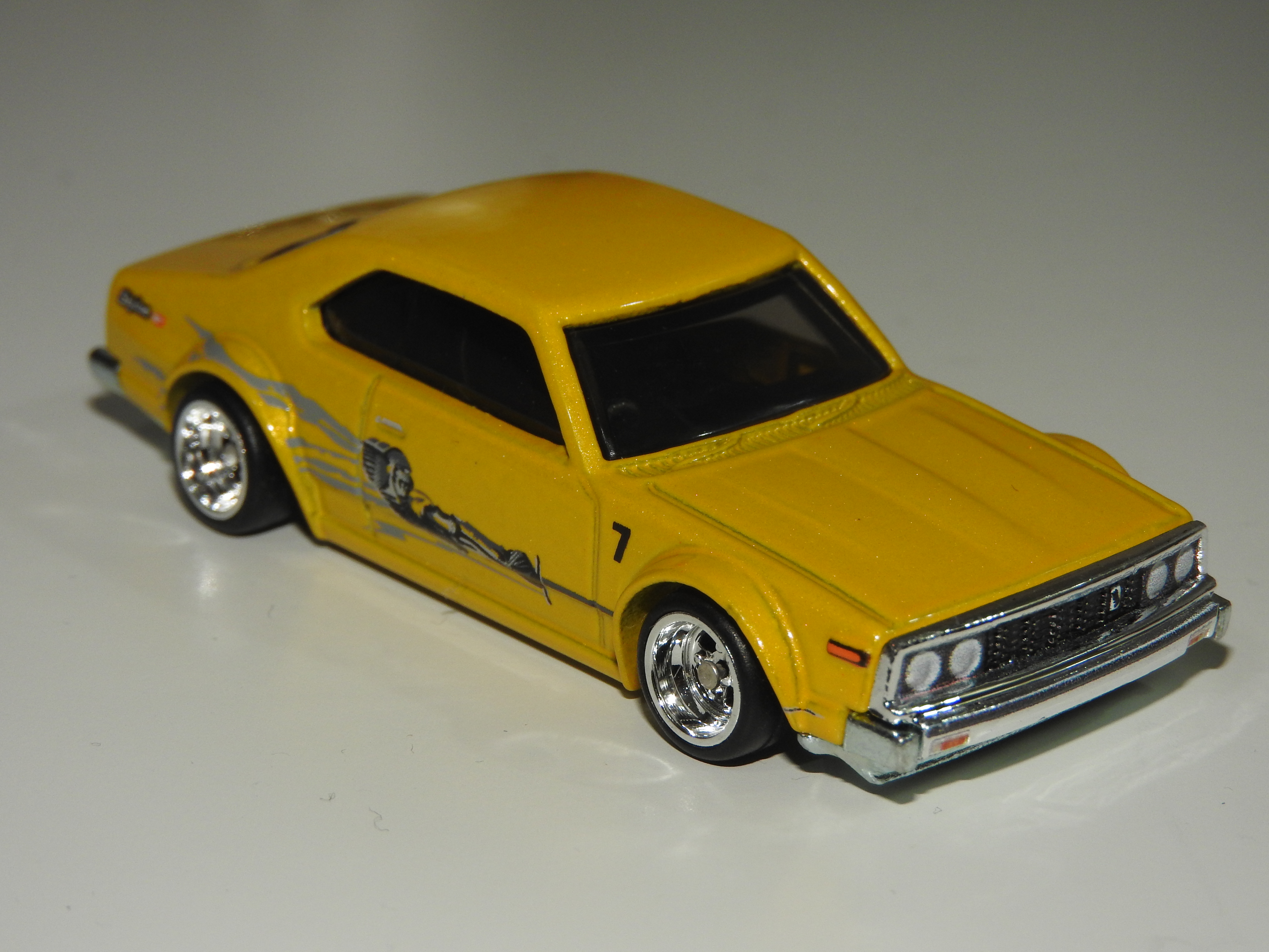 nissan skyline c210 hot wheels