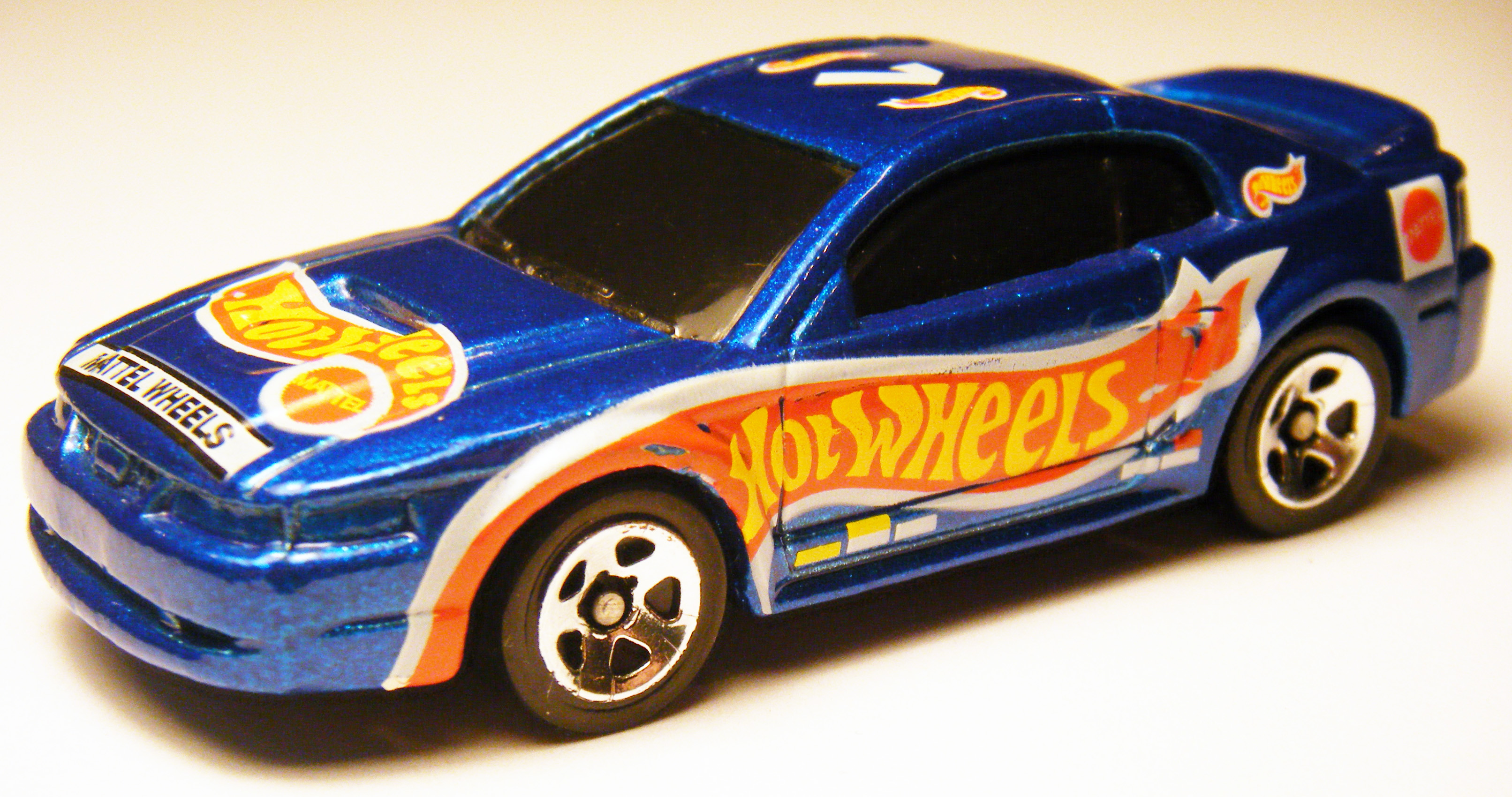 hot wheels 1999 mustang