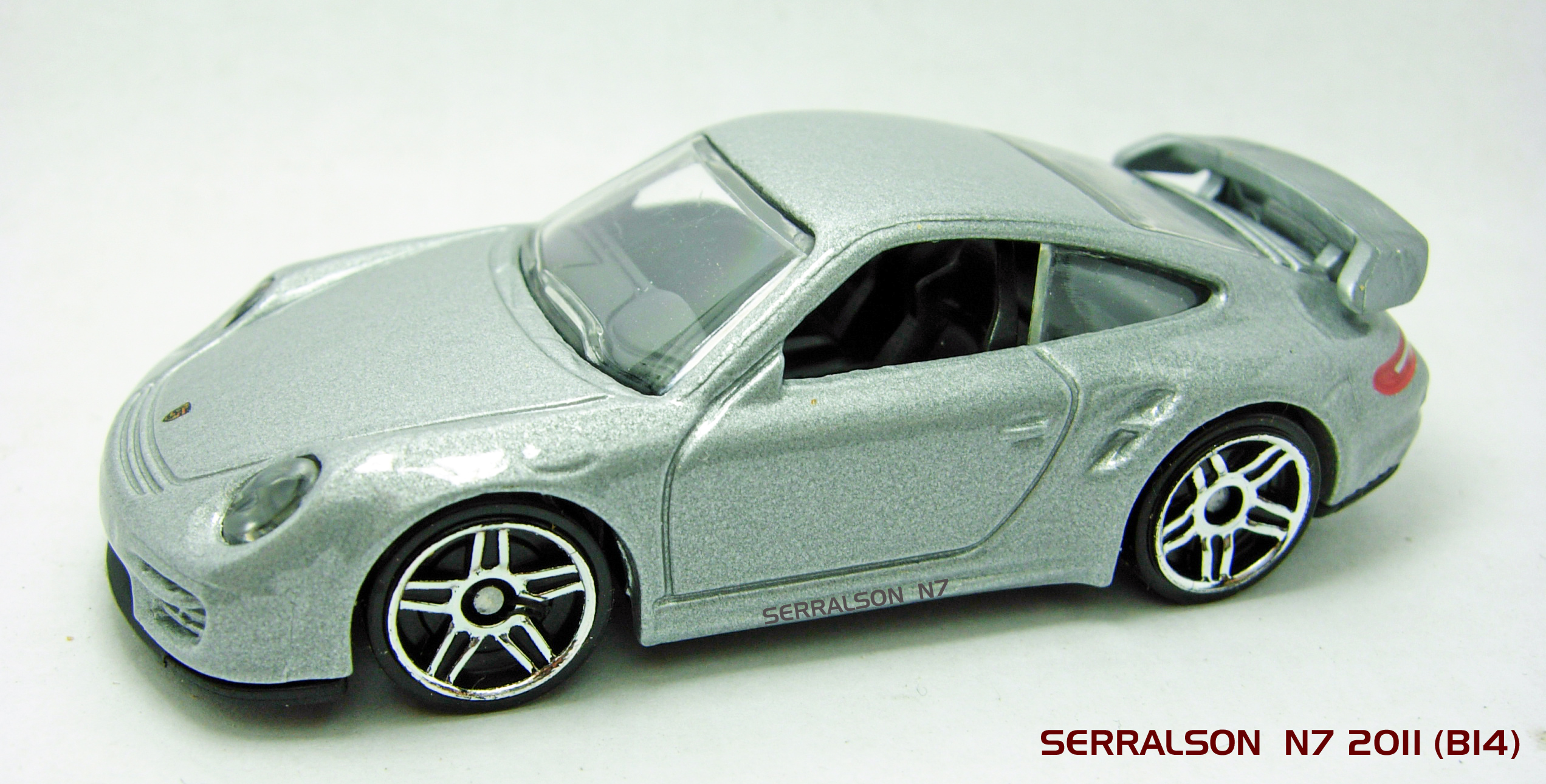 hot wheels porsche 911 gt2 rs