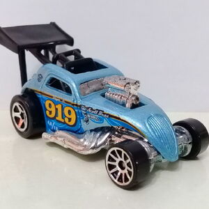 hot wheels fiat 500 c