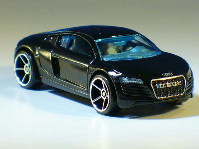 r8 hot wheels