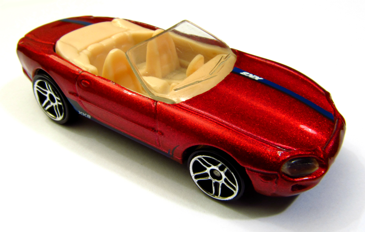 jaguar xk8 hot wheels