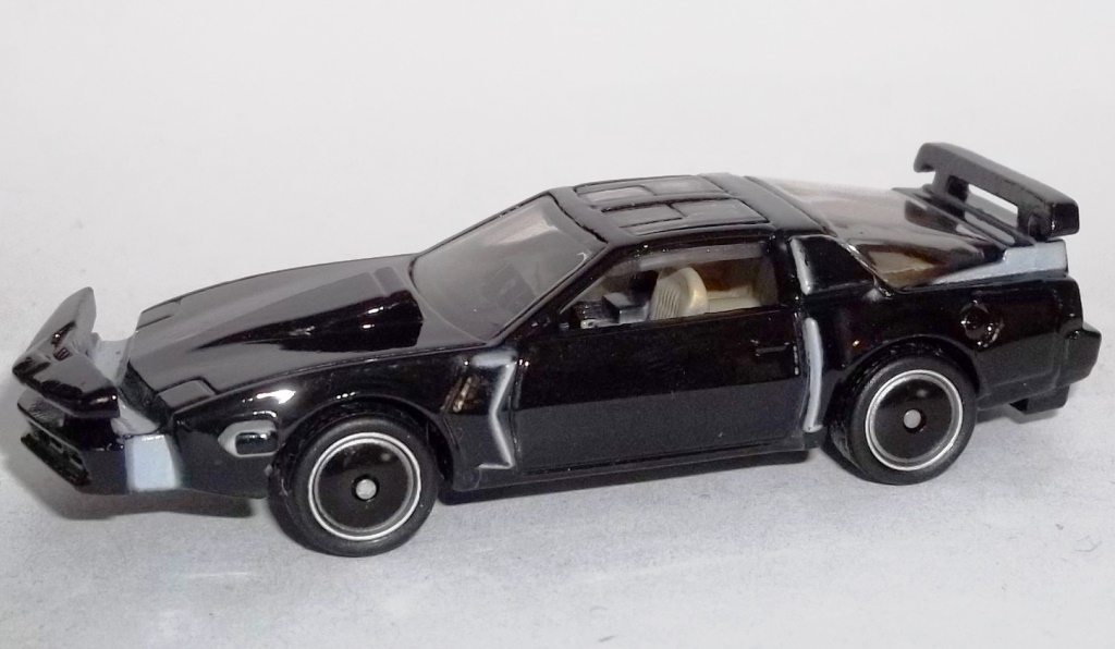 kitt super pursuit mode hot wheels