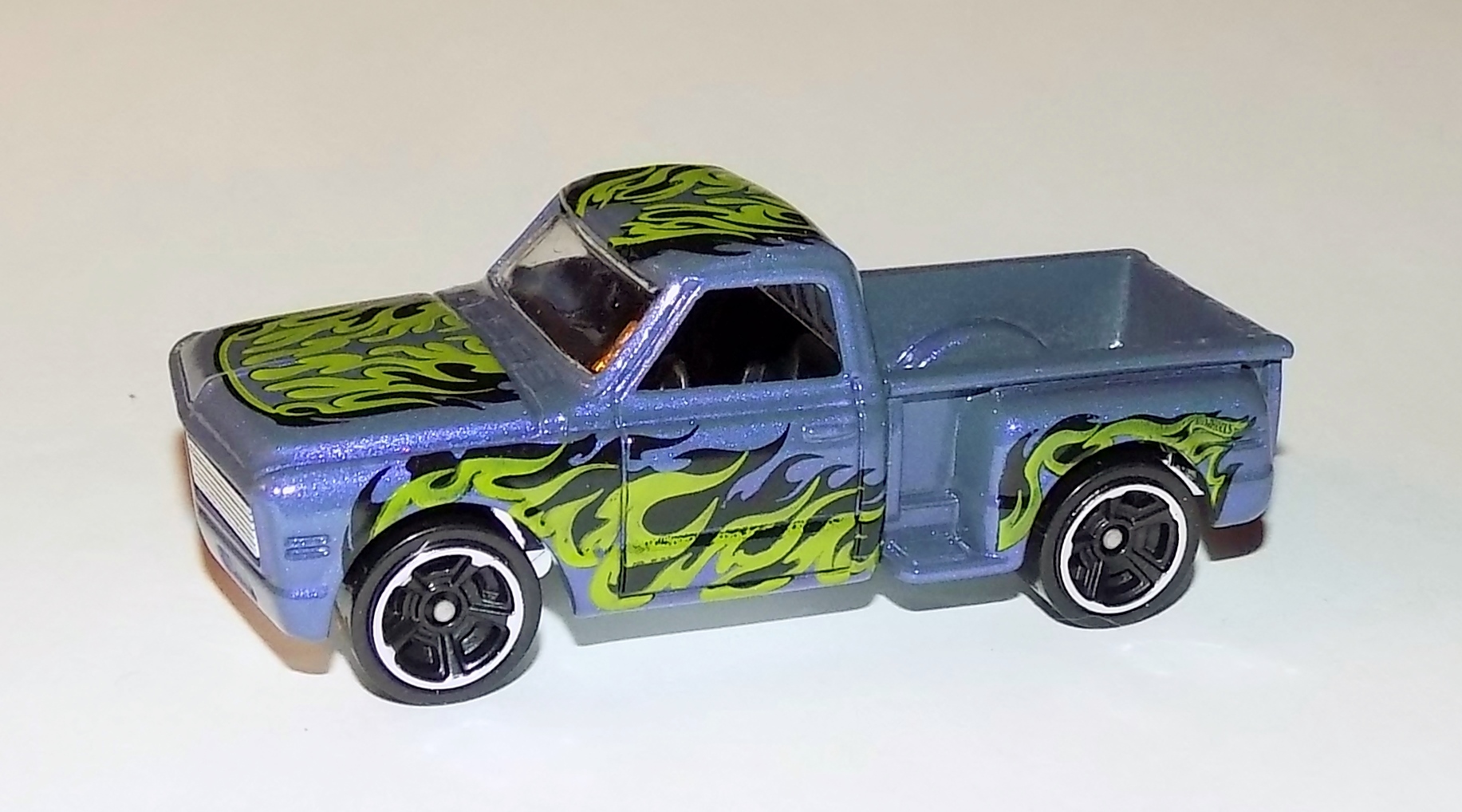 hot wheels custom 69 chevy pickup