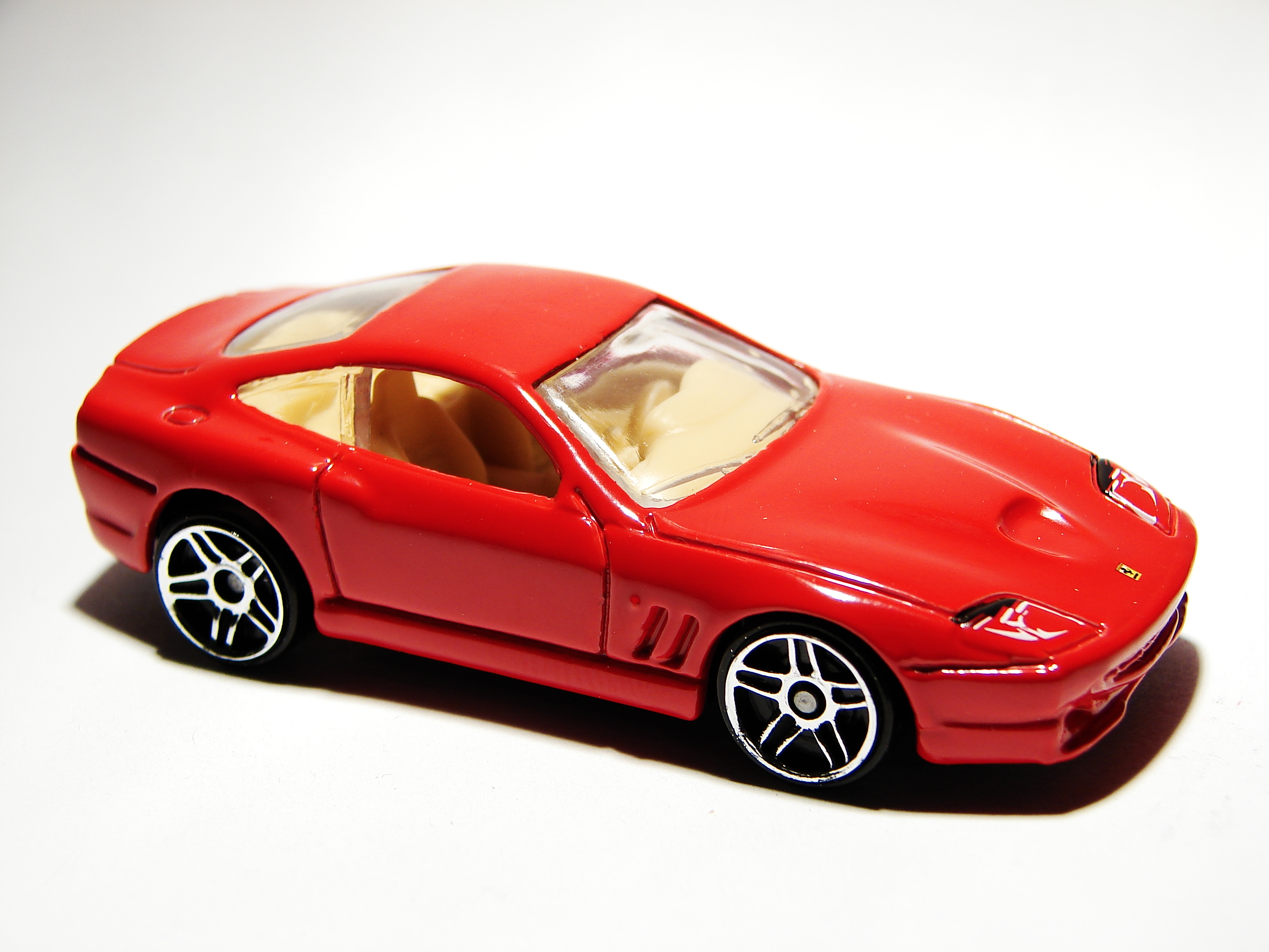 hot wheels ferrari 550 maranello 1999