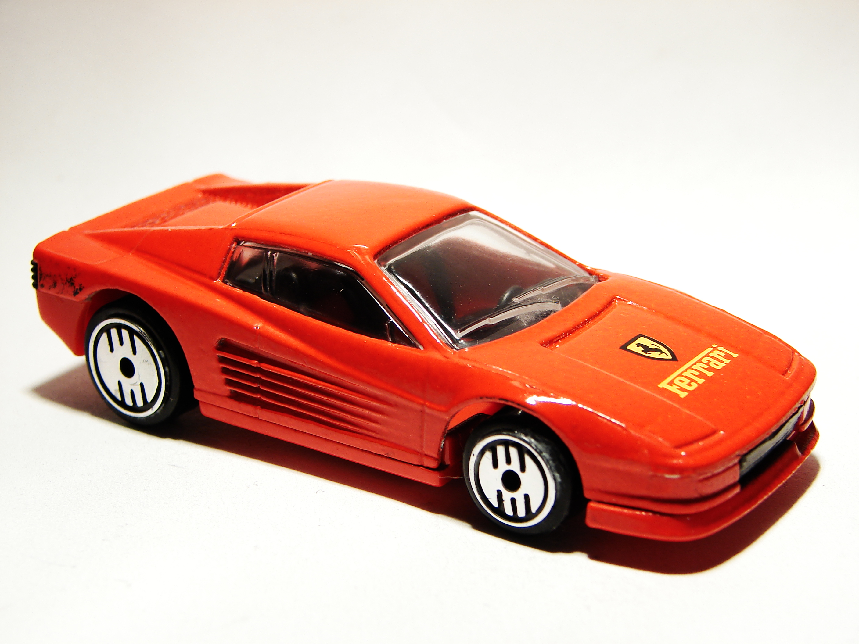 hot wheels 1986 ferrari testarossa