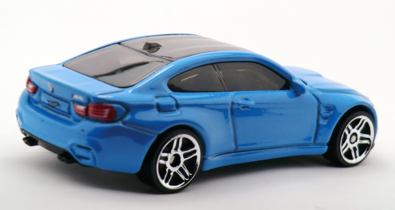 hot wheels bmw m4 blue